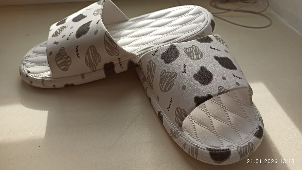 Шлепки для бассейна