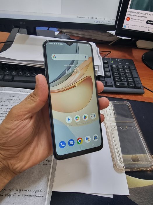 Vivo Y53s 8/128gb iwlawi zur aybi yuq tozza telefon uyaltirmaydi