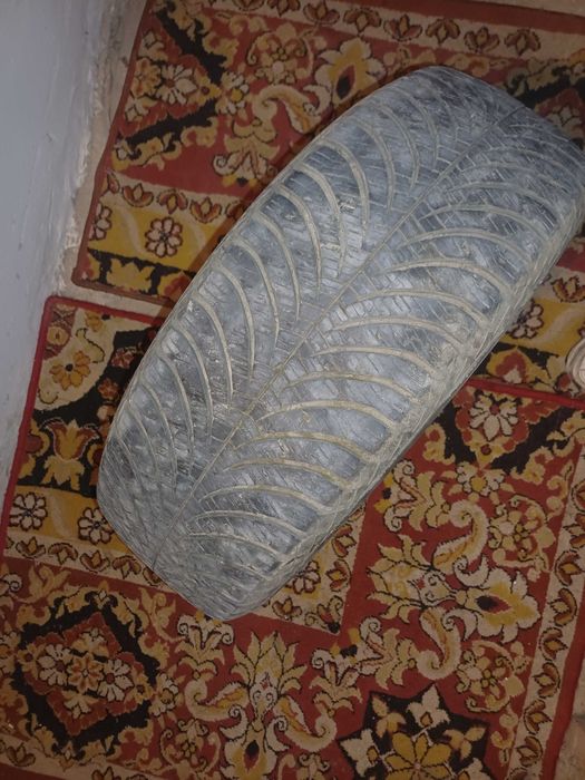 Vand anvelope Goodyear