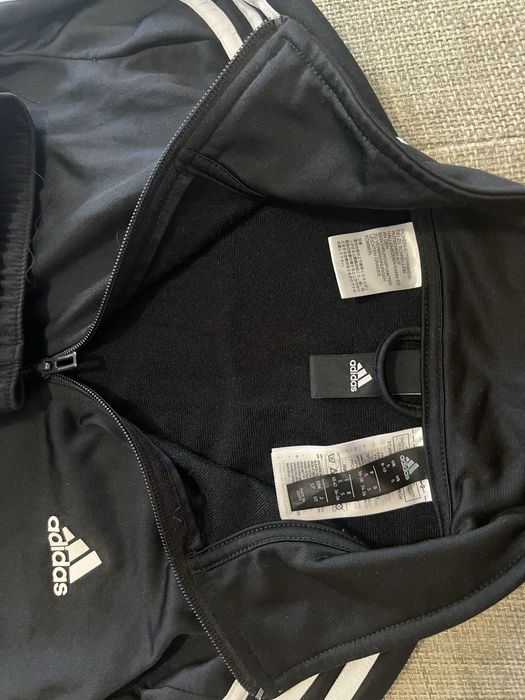 Дамски днцузи на adidas и nike