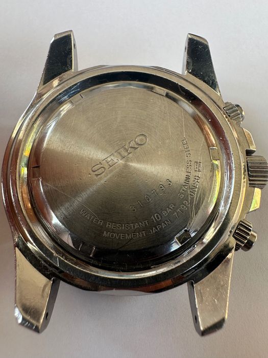 SEIKO, Мъжки кварцов часовник аналогов хронограф WR 100M син циферблат.