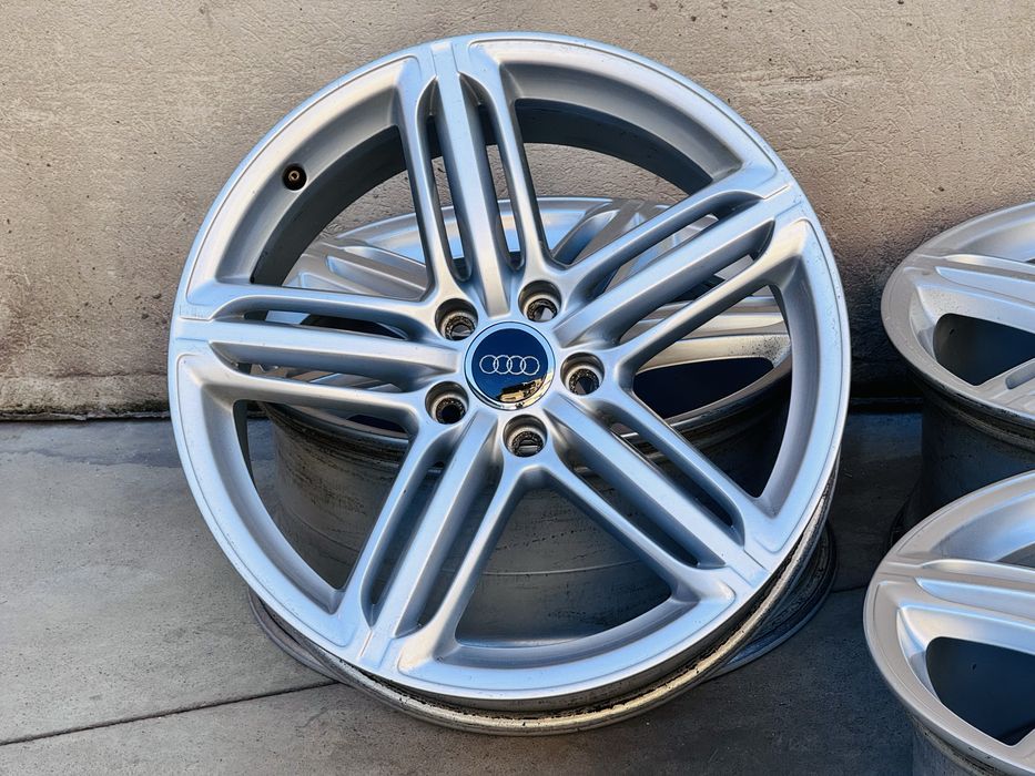 4бр ал Audi A4/S4/. 19цола оригинални