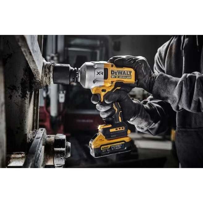 Акумулаторен ударен гайковерт DeWALT DCF961H2T, 18 V, 2372 Nm