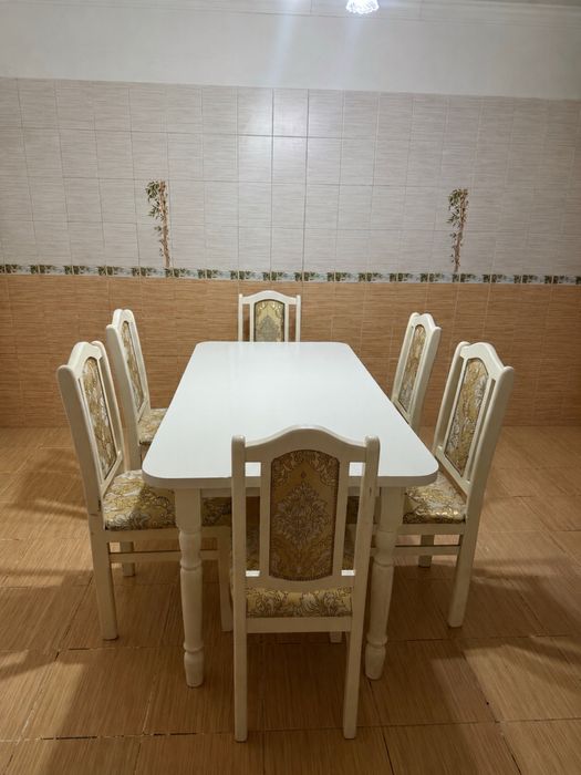 Кухонный стол стулья