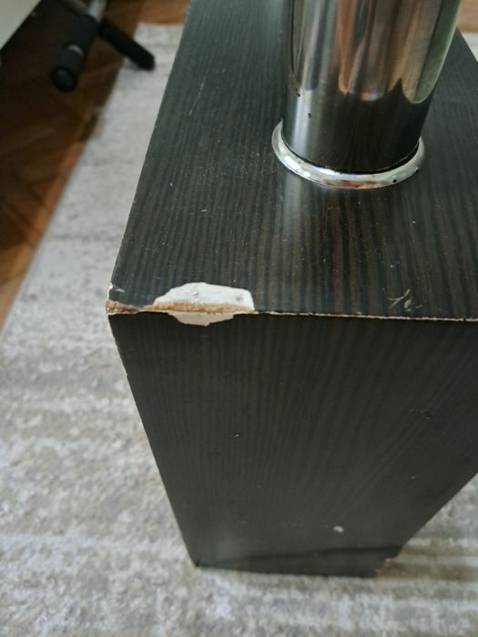 Masa decorativa din sticla