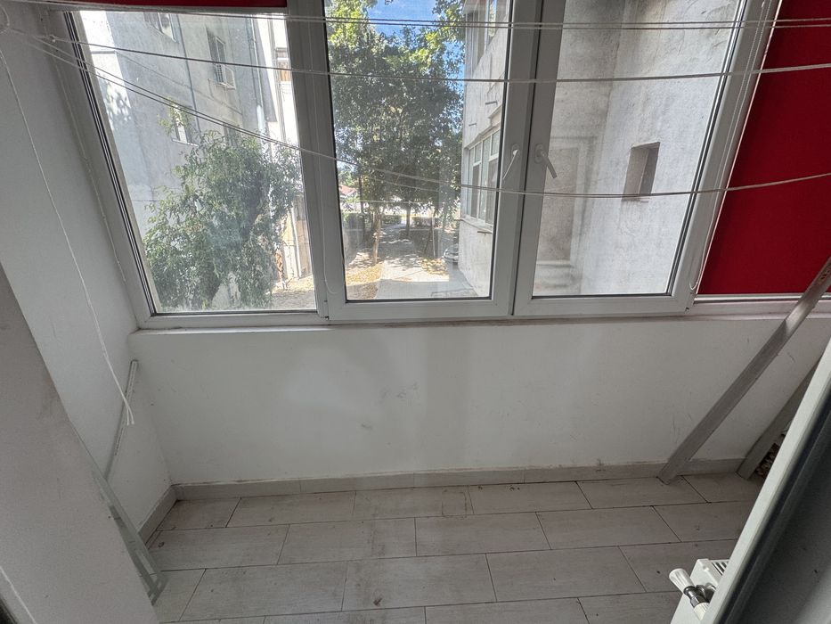 De vanzare apartament 2 camere decomandat 62mp utili parter inalt 2 bai