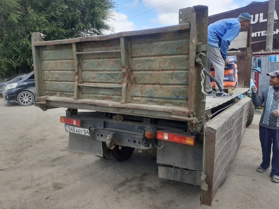 Продам Зил самосвал