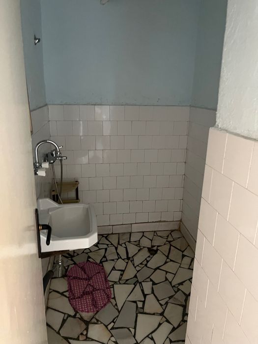 Дава се под наем Тристаен апартамент в Казанлък - 110 кв.м за 229.5 € - Снимка #3