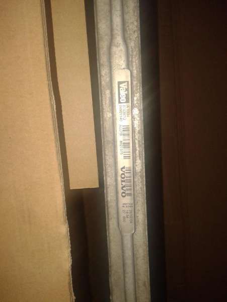 Продавам intercooler за Volvo.