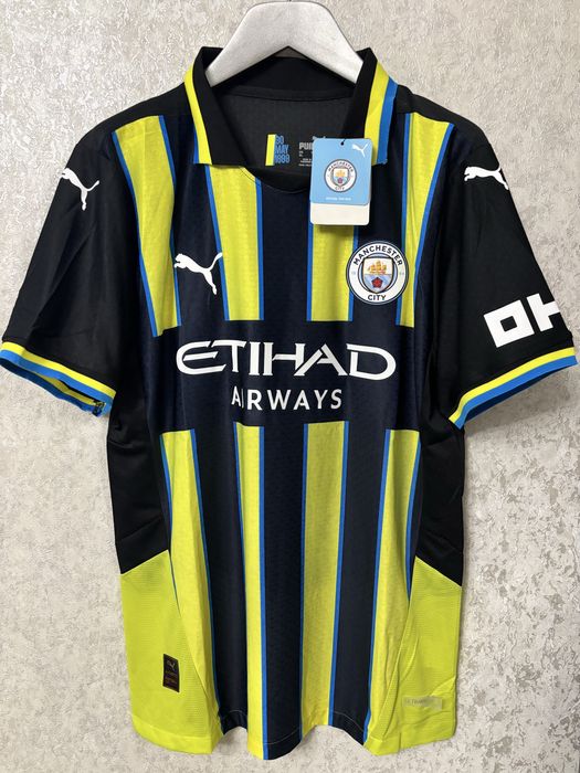 Футболки мужские