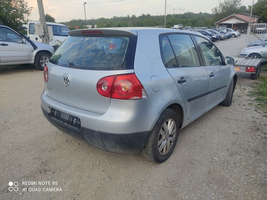 Фолксваген голф5 на части.