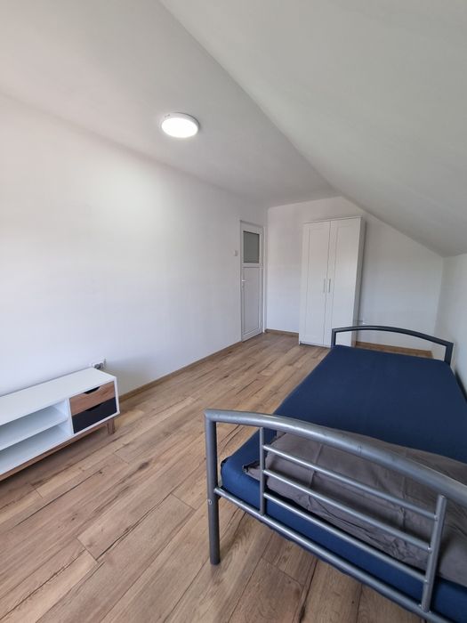 Garsonieră de închiriat