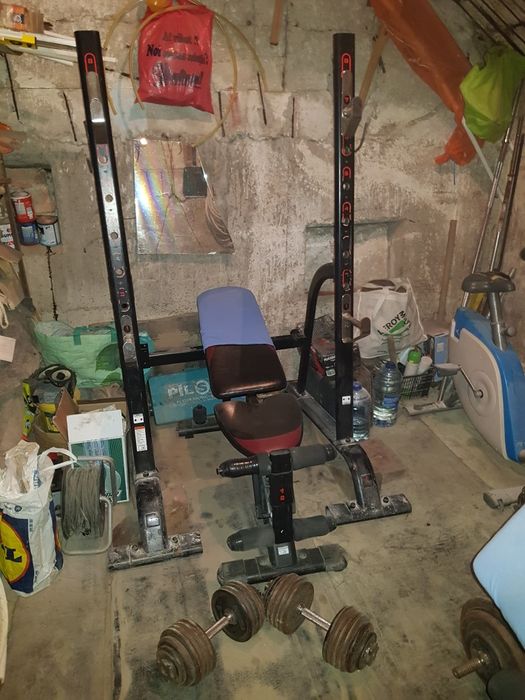 Aparate fitness, greutăți.