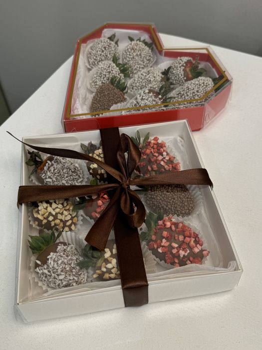 Клубника в шоколаде 24/7