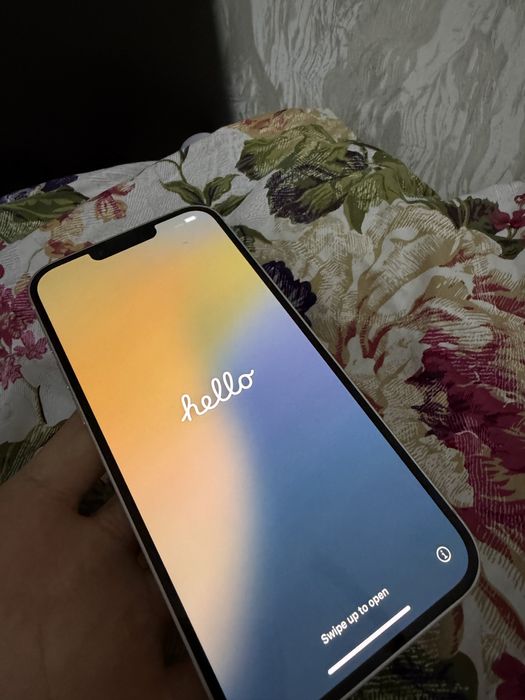 Iphone 14 plus в белом цвете