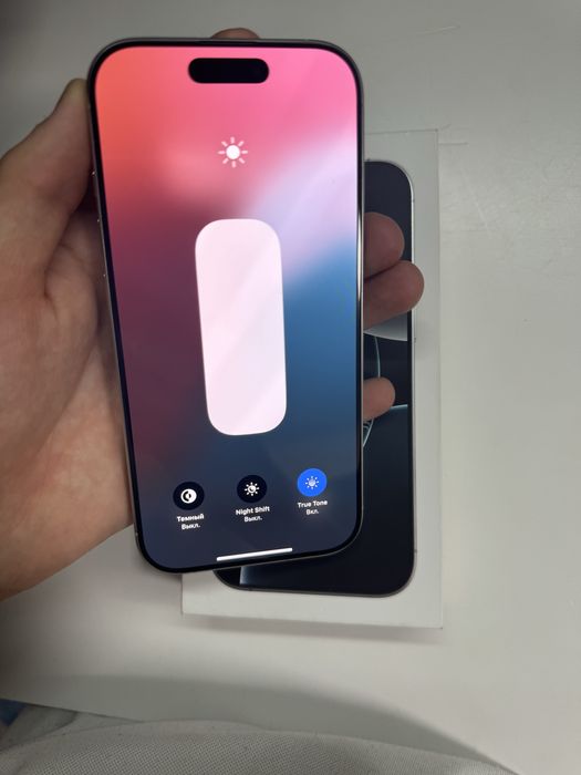 Айфон 16 про акб 100 (10РАЗ ЗАРЯЖАЛСЯ)