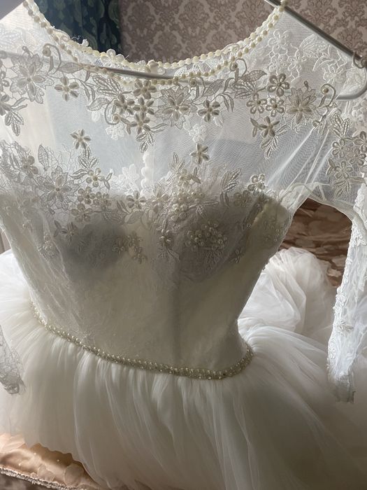 Продам свадебное платье