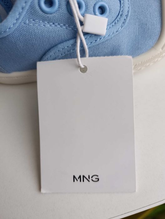 Бебешки обувки MNG размер 21