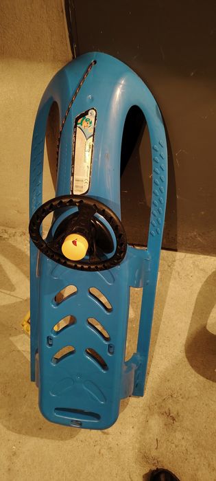 Шейна с допълнителна седалка