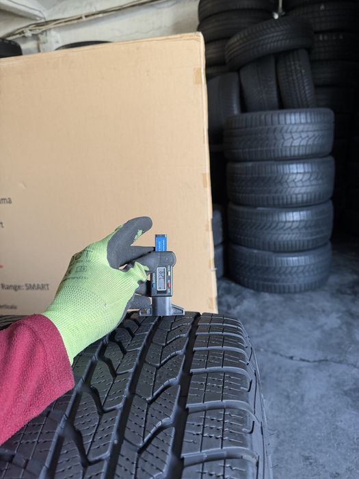 4 anvelope iarna 225/55/17 C Goodyear DOT 2023!