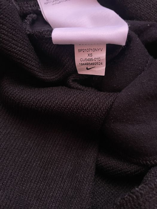 Дамски анцуг марка Nike