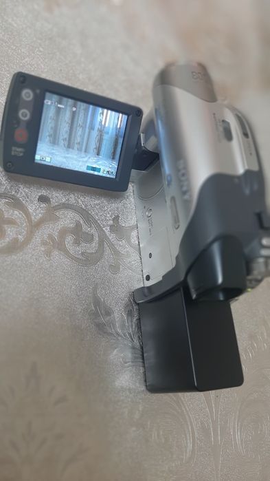 Видеокамера SONY