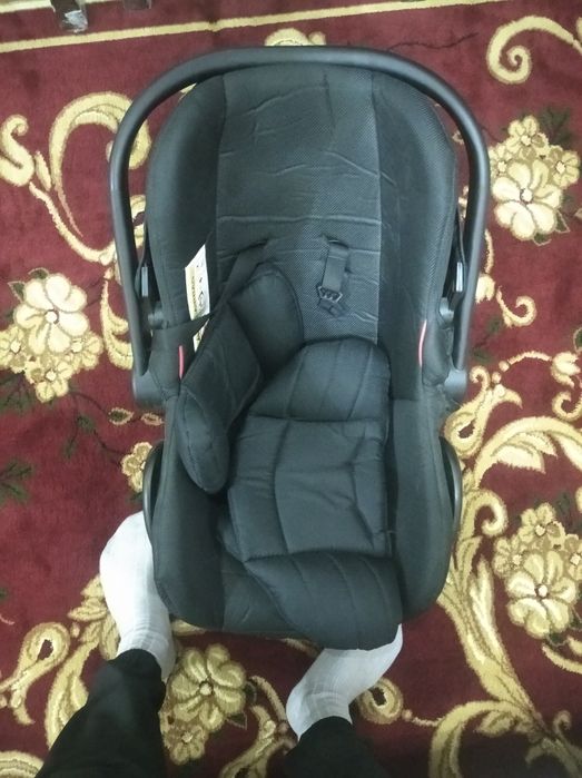 Detskiy avto kreslo