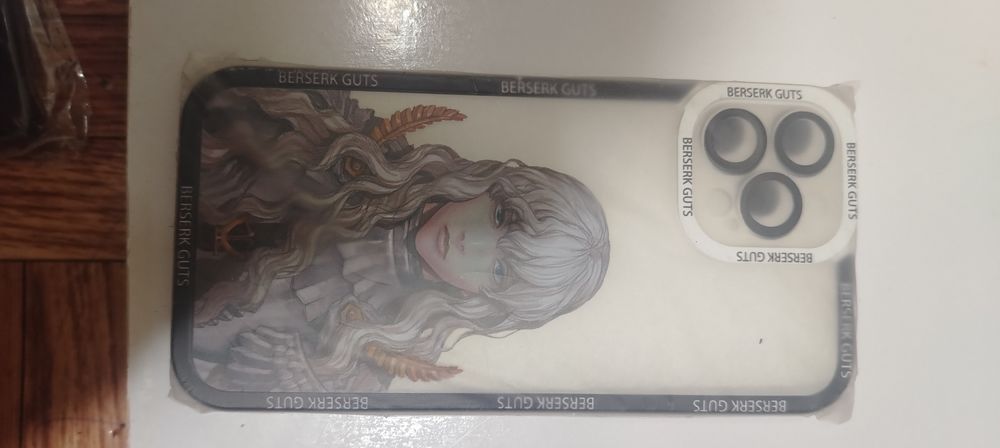 Чихлы бронь стекло ремешки.