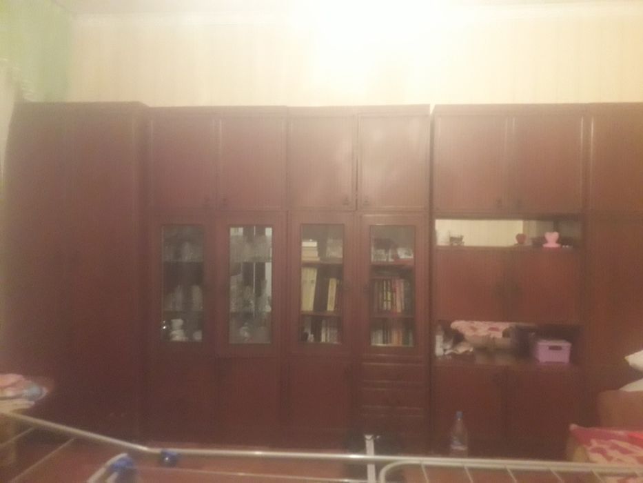 Стенка зал Б У для всех случаях