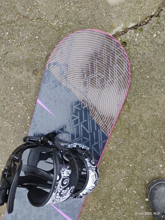Vând placa snowboard