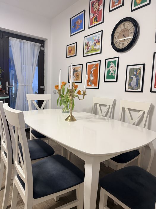 Masa bucatarie + scaune impecabile