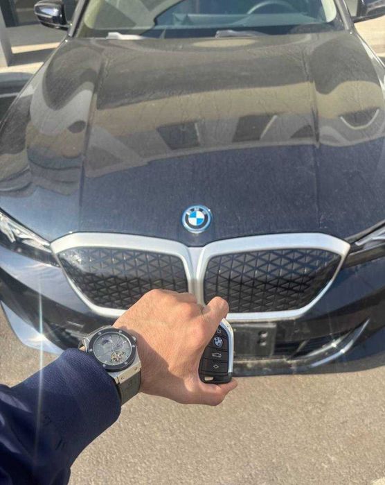 BMW i3 variantga bor