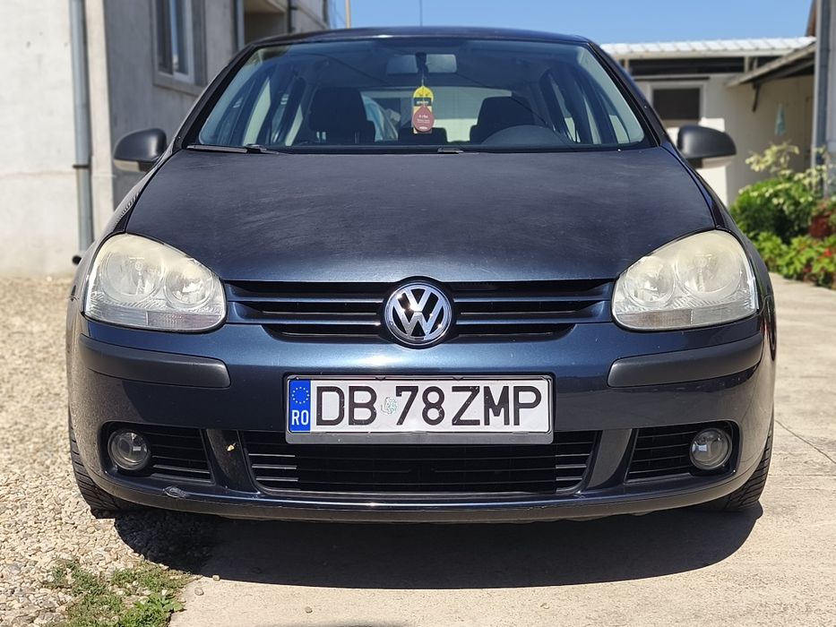 VW Volkswagen  Golf 5