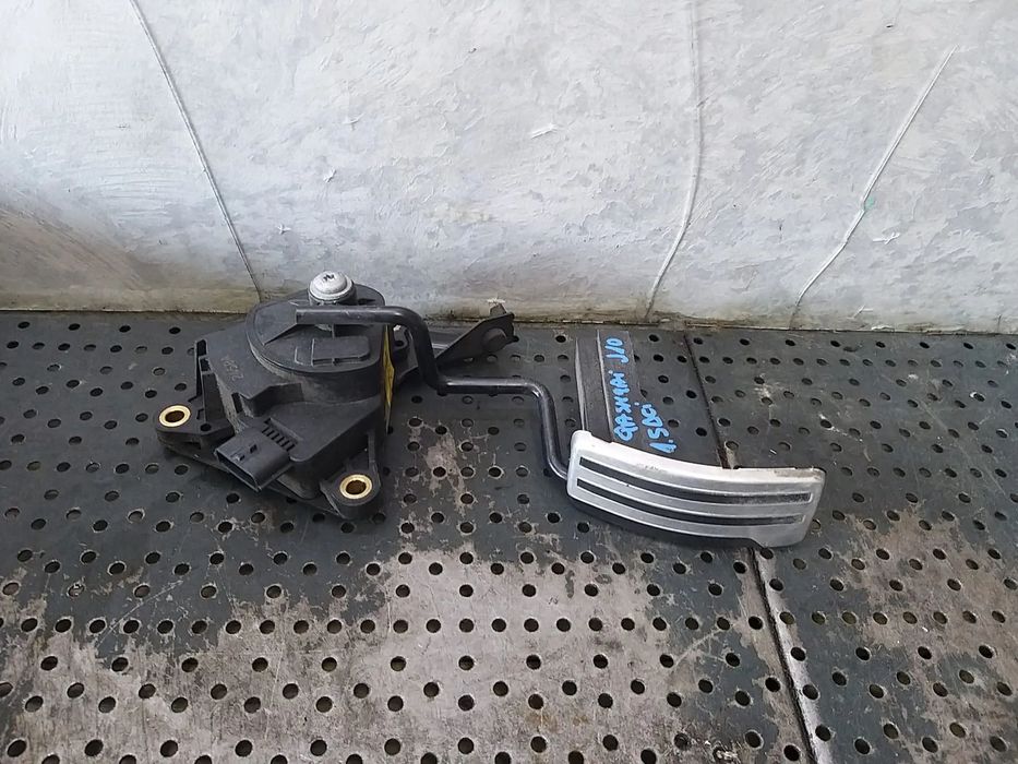 Pedala acceleratie 1.5 dci nissan qashqai j10 facelift