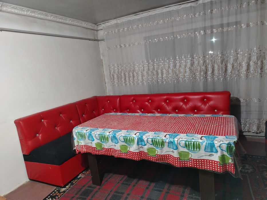 Диван Бушный жумсак диван