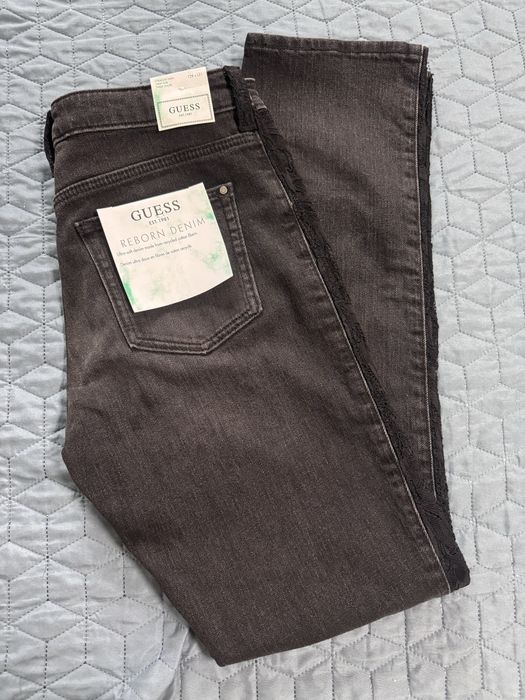 Дамски дънки Guess Rebirn Denim