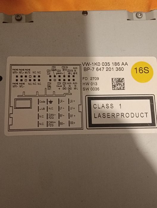 Radio CD Auto original VW GOLF 6 decodat.