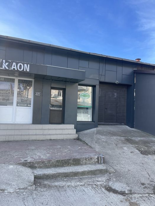 Închiriez Hala + Birou - 100 m2 - Zona Centrala Falticeni