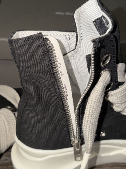 Rick Owens Abstract Jumbo Laces