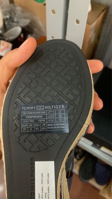 Дамски сандали