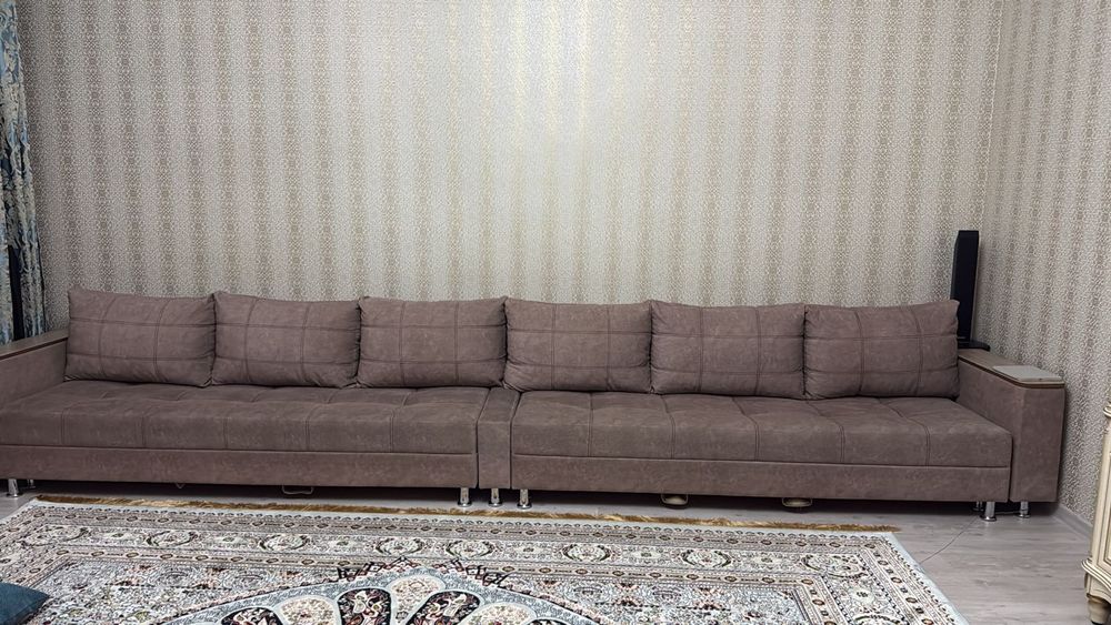 Диван в отличном состоянии