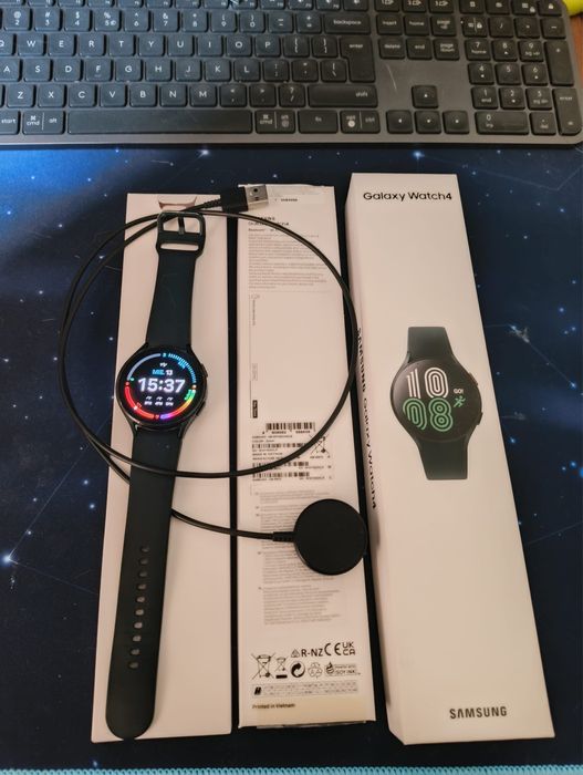 Samsung Galaxy Watch 4