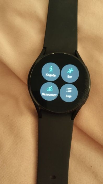 Часы Galaxy watch 4