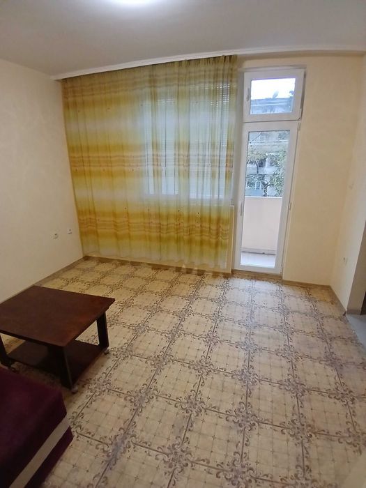 Дава се под наем Четиристаен апартамент в Стара Загора, Център - 90 кв.м за 357 € - Снимка #11