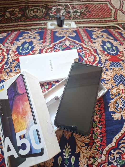 Samsung Galaxy A50