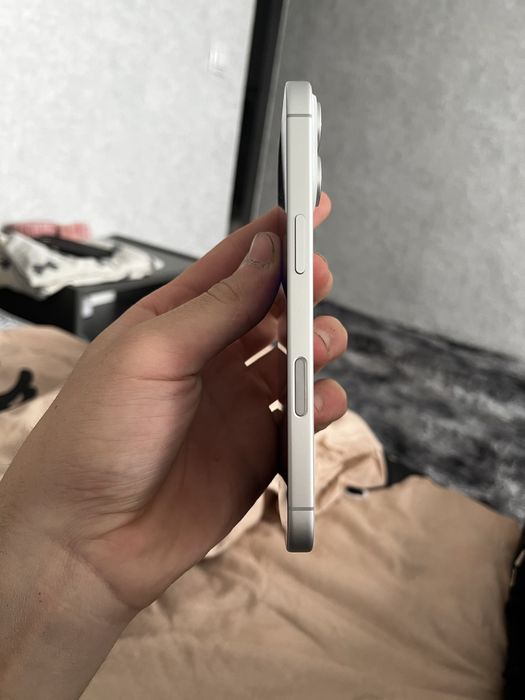 Айфон 17 обычный новый