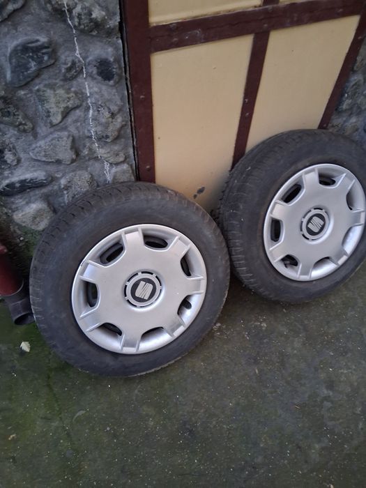 Продавам гуми с джанти