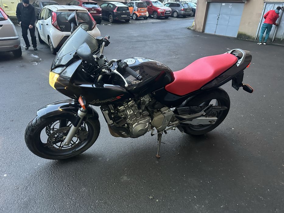 Vand honda hornet 600S an fb 2000!