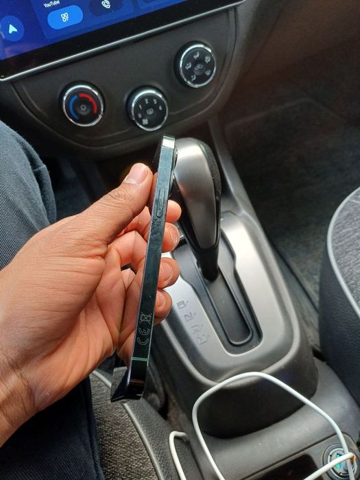 Iphone 13 pro Sirochni sotiladi