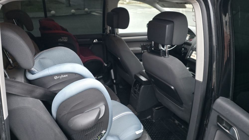 VOLKSWAGEN Touran 2014 — imagine 3